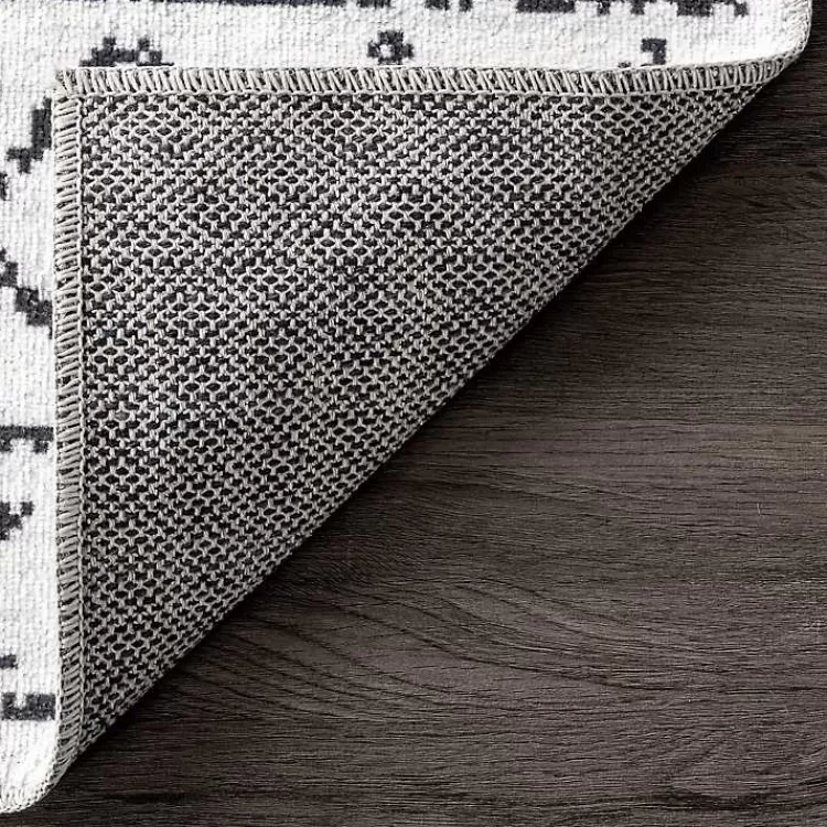 Alfombra lavable marroquí en negro y crema 5x8 pies - Diseño versátil para salas y dormitorios | Colección exclusiva Kirklands Home
