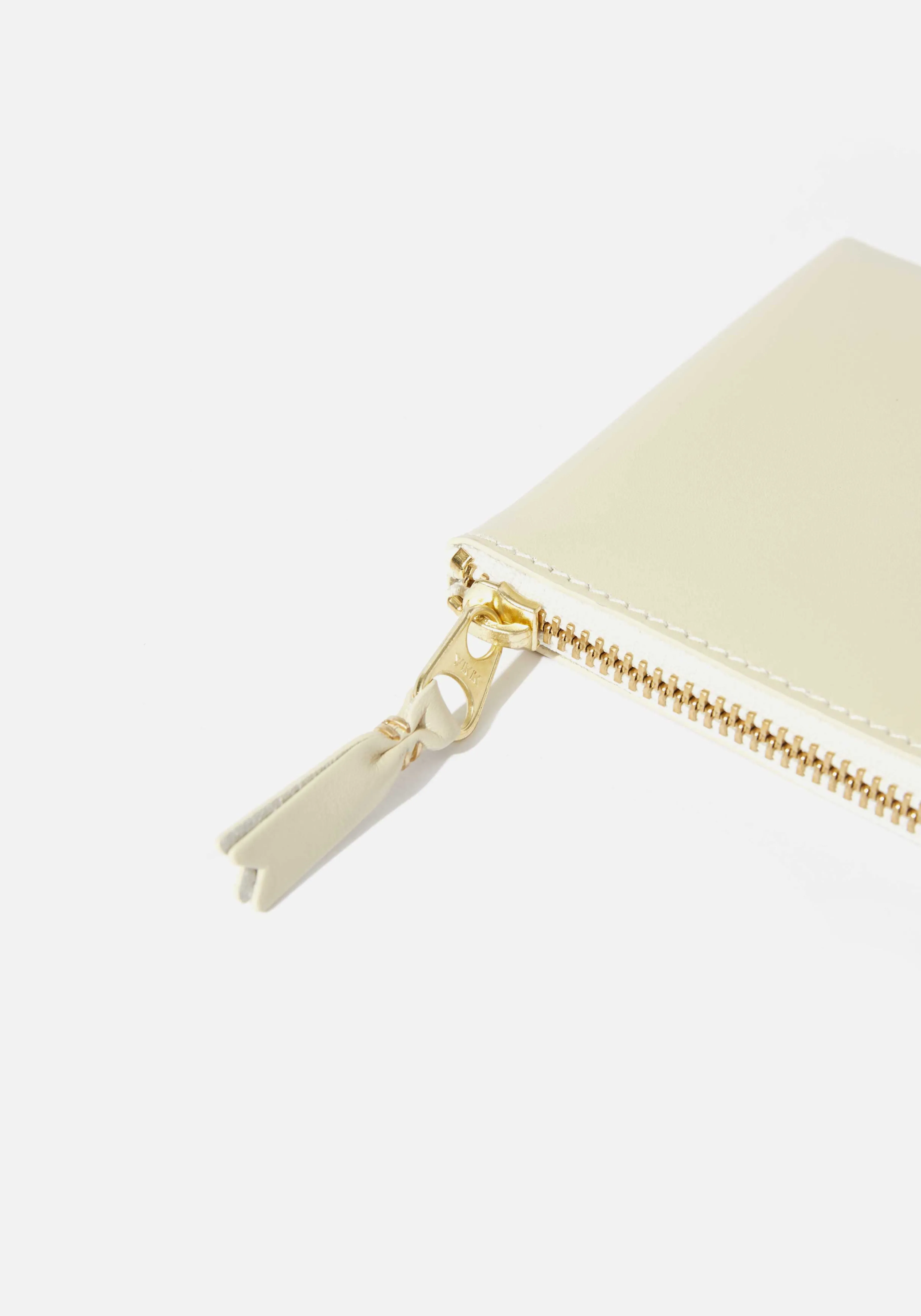 Cartera con Media Cremallera MKI Miyuki Zoku x Comme des Garçons - Diseño Urbano para el Estilo de Vida Moderno | Accesorios Esenciales Diarios