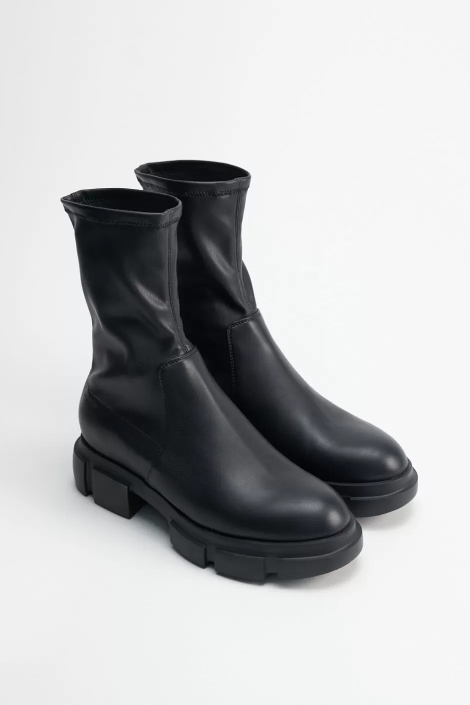 Estudios Copenhague - Modelo Cph668 en Piel Nappa Vegana | Oferta Exclusiva con Calidad Premium