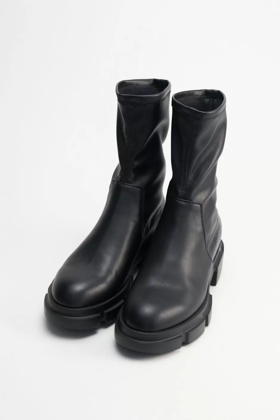 Estudios Copenhague - Modelo Cph668 en Piel Nappa Vegana | Oferta Exclusiva con Calidad Premium