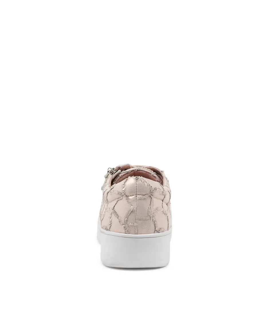 Zapatillas DJANGO & JULIETTE 'Laila' para Mujer - Estilo Casual con Volantes en Cuero Tono Piel