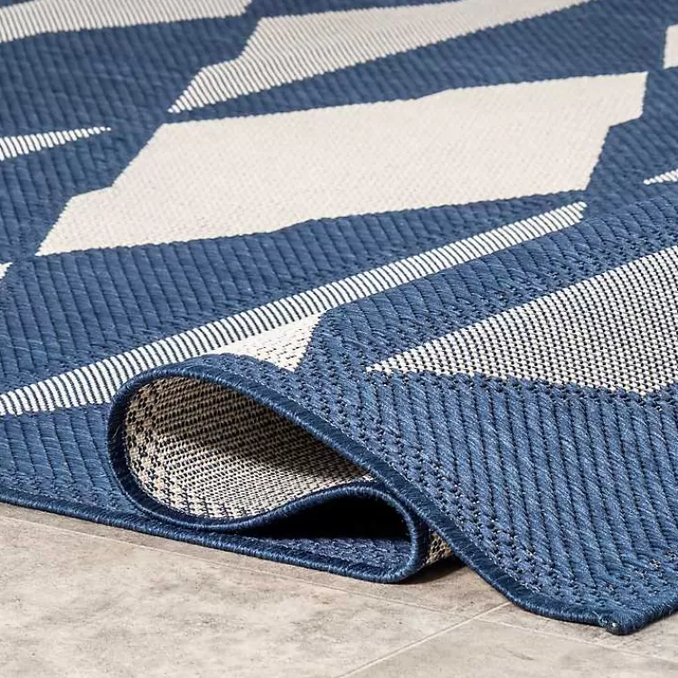 Alfombra Exterior Mitchell Azul Geométrico con Diseño de Diamantes - Tamaño 5x8 Pies, Oferta en Kirklands Home | Resistente a la Intemperie y Decorativa para Jardines
