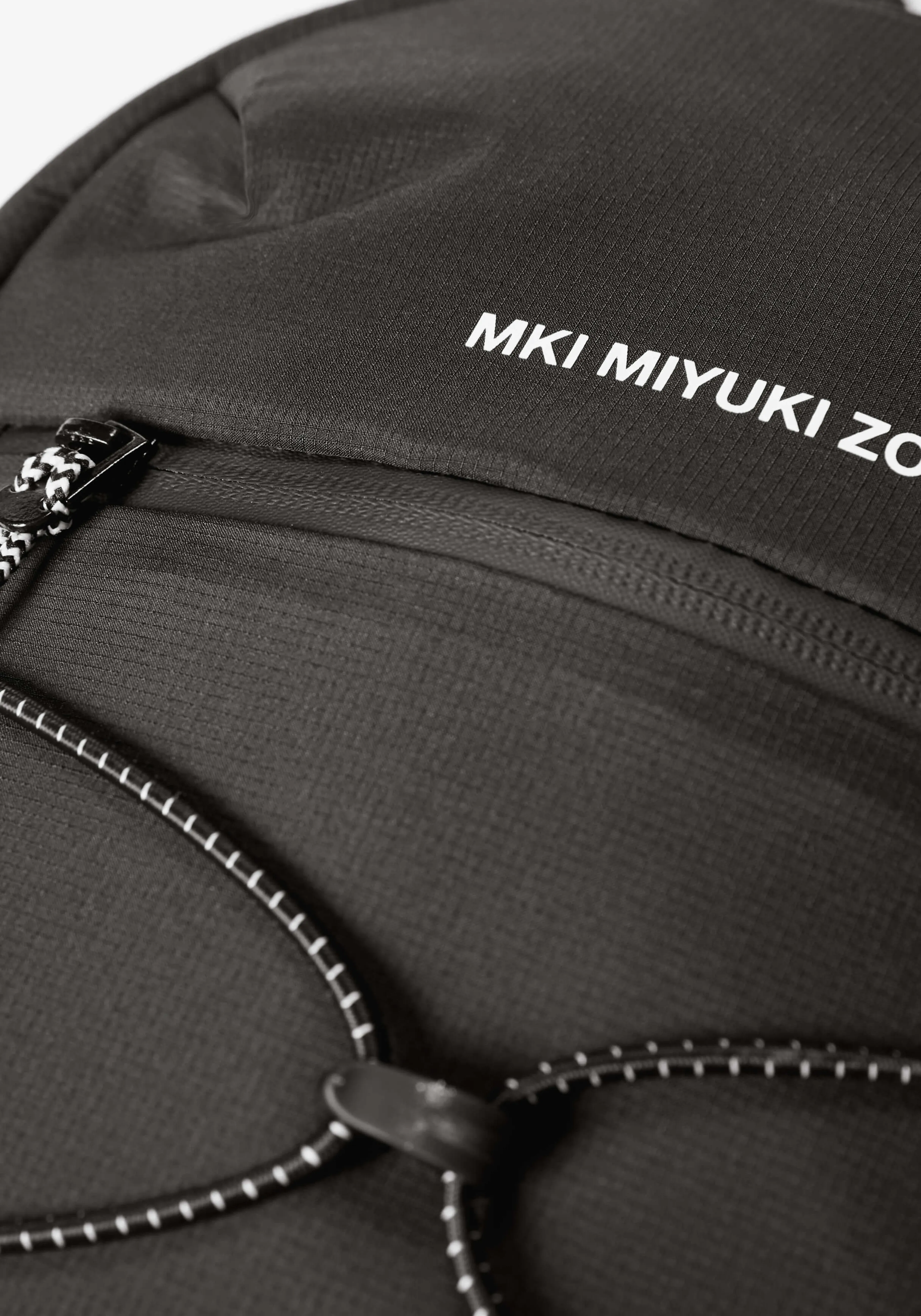 Mochila Urbana MKI Miyuki Zoku - Diseño Ripstop Antidesgarre para Estilo Activo