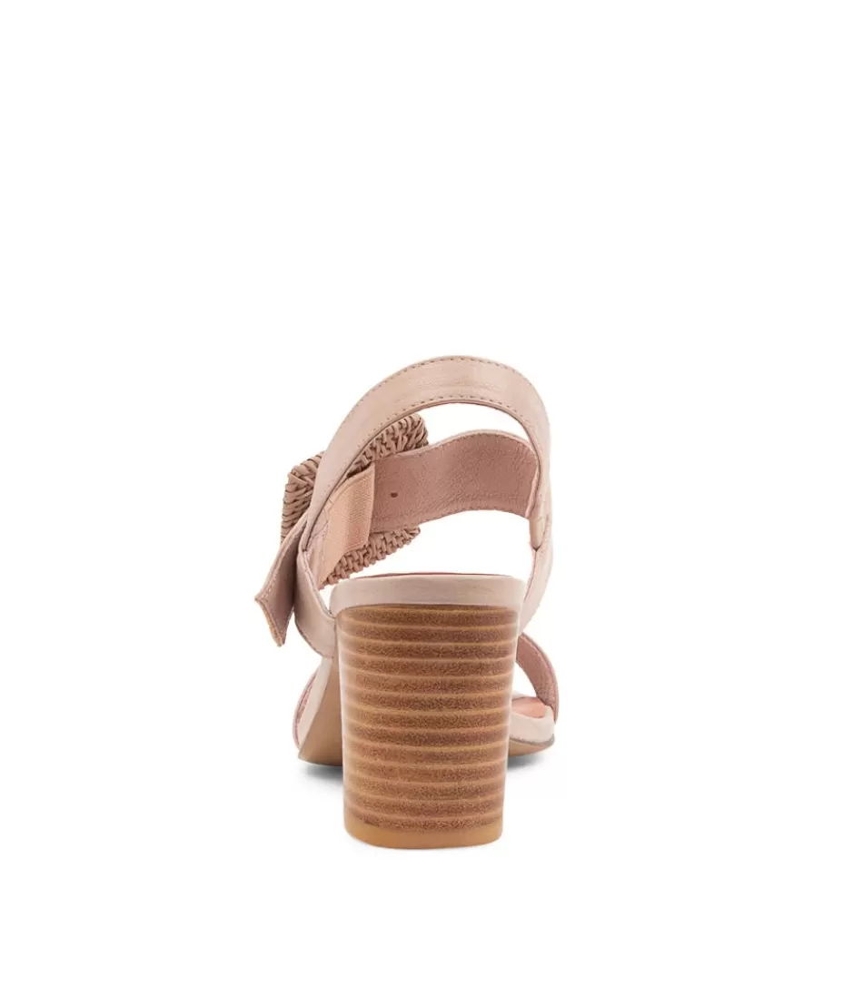 Tacones Django & Juliette para Mujer - Sandalias con Hebilla de Cuero Inspiradas en Peace Café
