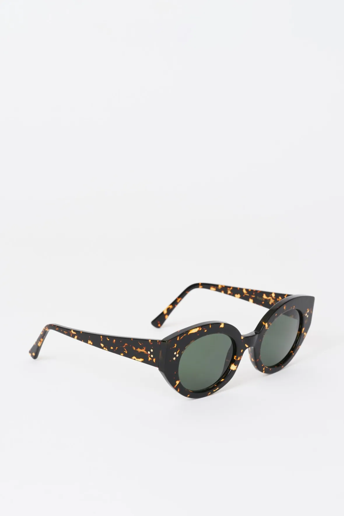 Gafas de Sol Ponza Mujer: Estilo Verano 2024 con Protección UV Premium - ¡Aumenta tu Estilo con 30% de Descuento Hoy!